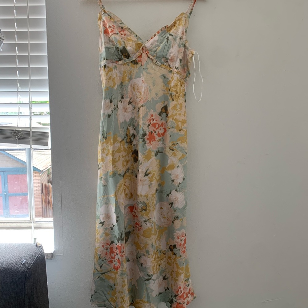 Brand new Hello Molly Floral dress - Picture 2 of 3